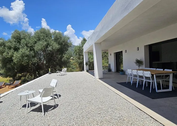 De Standing Casa Pian D'olmo * Olmiccia