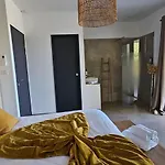 De Standing Casa Pian D'olmo Hotel