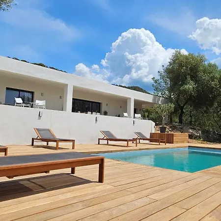 Hotel De Standing Casa Pian D'olmo *