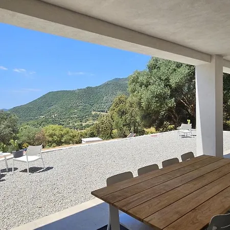 Hotel De Standing Casa Pian D'olmo *