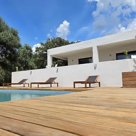 Hotel De Standing Casa Pian D'olmo *