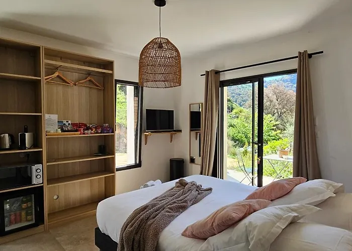 Hotel De Standing Casa Pian D'olmo *