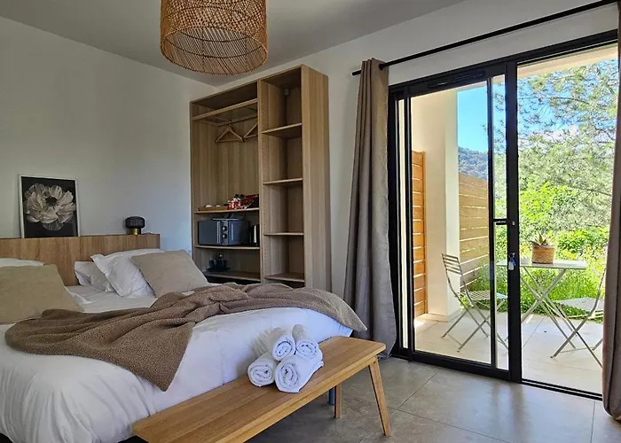 De Standing Casa Pian D'olmo * Olmiccia