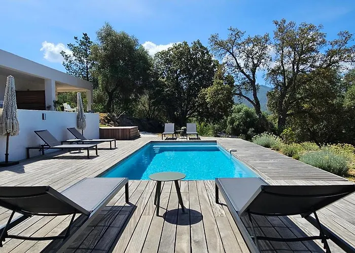 Hotel De Standing Casa Pian D'olmo *